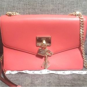 Donna Karan Elissa Pebbled Leather Shoulder Bag in Pink